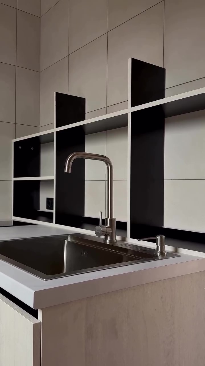 Altanka - frame at 0m24s